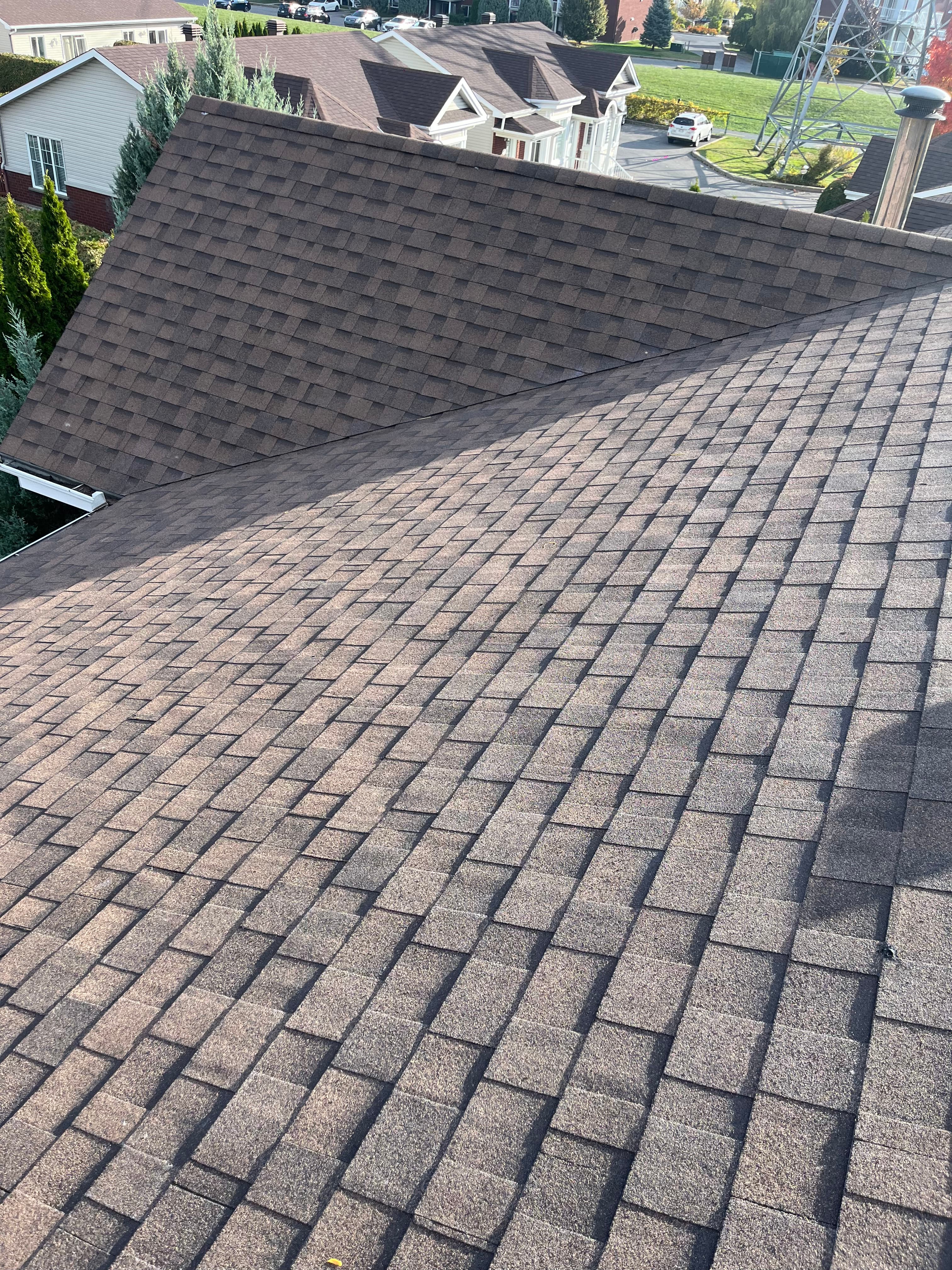 Shingle Roofing Montreal - CCC Construction